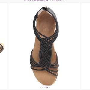 Black braided Sandals